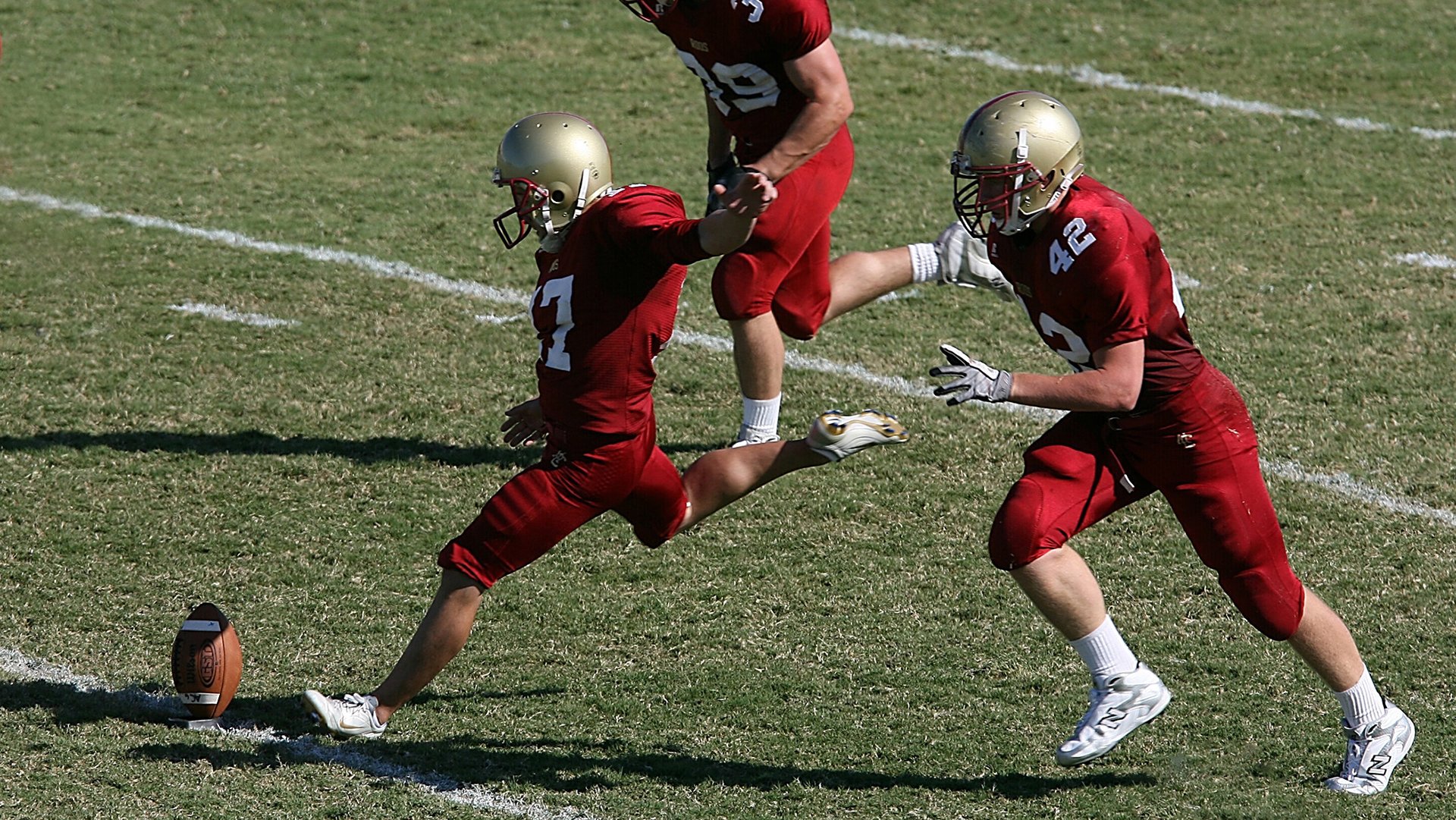 球迷映像：在不同文化背景中爱足球的多样面貌，足球文化素材